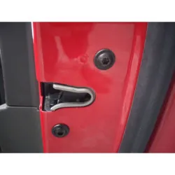 Serrure de porte arrière...