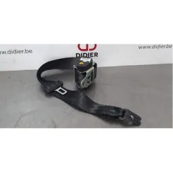 Ceinture arrière gauche...